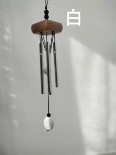 風鈴　ふうりん 木製　金属製 ビーズ付き　木　夏　白　インテリア　風　小物　装飾