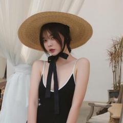 ヘップバーンスタイルのエレガントなファッションの女性の帽子大きなつば