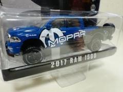 GL/'17 Dodgeダッジ Ramラム 1500 Trukトラック 1/64のサムネイル