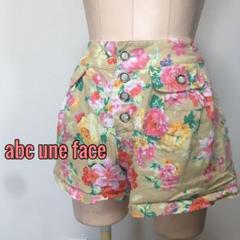 abc une face♡花柄ハイウエストショートパンツ