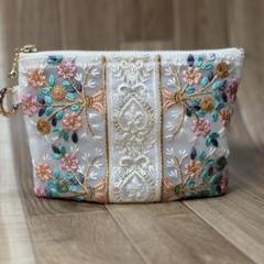 インド刺繍リボンポーチ