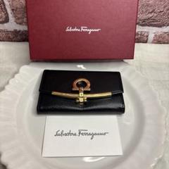 なかなか綺麗♡Salvatore Ferragamoフェラガモ キーケース