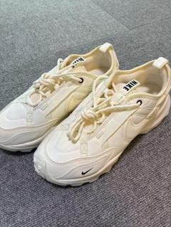 タイムセール【新品未使用】NIKE ナイキ TC7900 24.5センチ 2025年最新】tc7900 24.5の人気アイテム - メルカリ