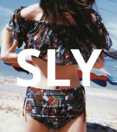 【新品未使用!】SLY ビキニ　セパレート　水着セット 2025年最新】SLY セパレート水着・ビキニの人気アイテム - メルカリ