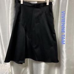 VIVIENNE TAM フレアスカート ４０ 黒系 2025年最新】Vivienne Tam カラー：ブラック系 その他の人気