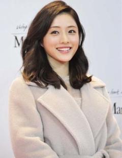 【Max Mara アルパカコート　40サイズ】 石原さとみさん着用モデル Max Mara アルパカコート 40サイズ】 石原さとみさん着用モデル