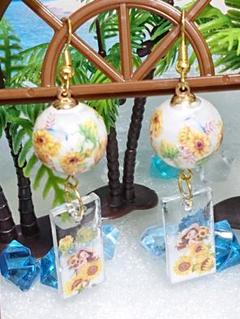 夏のヒマワリ風鈴ピアス☆彡ホワイト