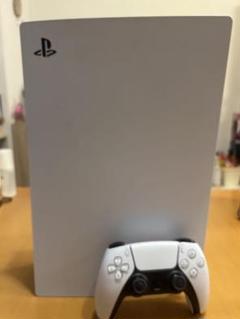 PlayStation 5 デジタル・エディション 本体とコントローラーのサムネイル