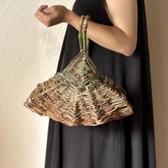 超大型　あけびと藤の蔓　直径50cm 蔓の籠 あけび かごバッグ 白蔓 コロコロ : FRANK暮らしの道具 - 通販