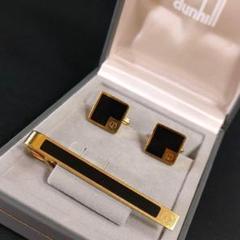 【美品】Dunhill　ダンヒル　カフス・タイピンセット　ブラック　ゴールドロゴ
