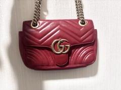 GUCCI(グッチ) マーモント スモールショルダーバッグ 赤 マトラッセ