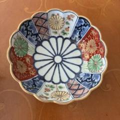 変形皿 蝶 菊 色絵付け 九谷 古伊万里 金彩 5枚組 変形皿 蝶 菊 色絵付け 九谷 古伊万里 金彩 5枚組 - メルカリ