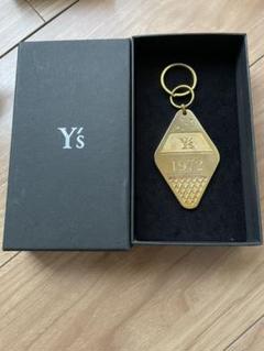 Amazon.co.jp: y's ワイズ ロゴ スクエア キーホルダー