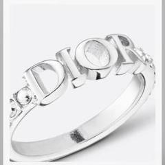 Dior evolution リング シルバー S Dio(r)evolution Ring Gold-Finish Metal and White Crystals | DIOR