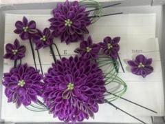 ハンドメイドつまみ細工　紫色の花の髪飾りセット