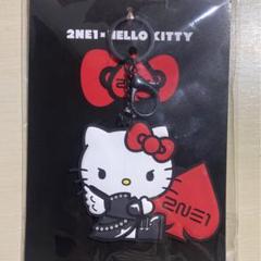 ハローキティ 2NE1 ロンT キーホルダー ステッカー ショッパー セット 2NE1×HELLO KITTY』コラボレーション GOODS - GOODS | 「2NE1