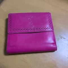 Yves Saint Laurent ピンク 二つ折り財布