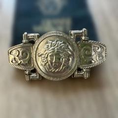 正規品 ヴェルサーチ Versace ブローチ メドゥーサ Medusa レア 2025年最新】ヴェルサーチ ブローチの人気アイテム - メルカリ