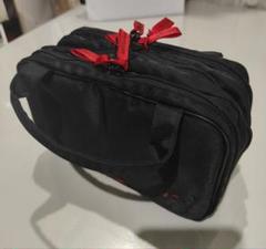 ARTISAN＆ARTIST　パーフェクトドレッサー　3仕切りポーチ黒　日本製 ARTISAN＆ARTIST パーフェクトドレッサー 3仕切りポーチ黒 日本
