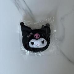 【新品未開封】クロミ　カラビナ付き　ミニポーチ