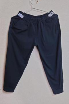 UNDER ARMOUR クロップパンツ HT-909781 黒