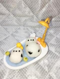 羊毛フェルト‼二匹のへそ天シマエナガ仲良くバスタイム(*^^*)