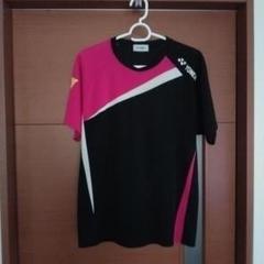 ヨネックス　Tシャツ　M
