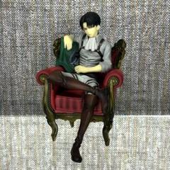 進撃の巨人 飛べ！調査兵団！！ A賞 椅子 リヴァイ フィギュア 一番くじ 進撃の巨人 飛べ 調査兵団 A賞 リヴァイ フィギュア