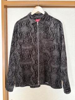 【在庫限り】 Supreme ヘビ柄 ジップアップジャケット M - メルカリ ジャケット・アウター