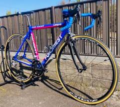 FONDRIEST DON RACER lampreカラーロードバイク
