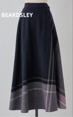 美品✨BEARDSLEY ビアズリー ビッグチェック フレアスカート ネイビー