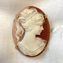 ヴィンテージブローチ カメオシェル 貴婦人 テラコッタ アンティーク ゴールド① ヴィンテージブローチ カメオ シェル 貴婦人テラコッタ