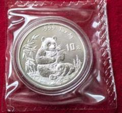 レア品1996年 中華人民共和国発行のパンダ10元99.9%銀貨、新品未
