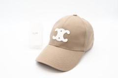CELINE トリオンフブラック キャップSサイズ 極美品 CELINE ブラック ベースボールキャップ Mサイズ