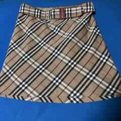 BURBERRY チェック柄 ベルトモチーフ付 プリーツ キュロット 青 36 BURBERRY チェック柄 ベルトモチーフ付 プリーツ キュロット 青