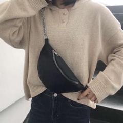 ●チェーン ボディバッグ ショルダーバッグ 黒 人気 韓国  海外 ユニセックス