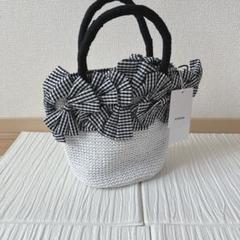 未使用 BeBe バック りぼん かごバッグ 定価7000 キッズ用 夏祭りにも