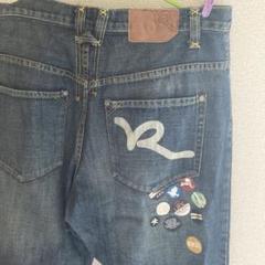 ロカウェア ROCAWEAR ワイド　バギー　デニム　ジーンズ　刺繍のサムネイル