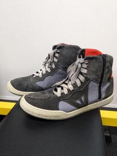 ダイネーゼ METROPOLIS D-WPスニーカー サイズ41中古 ダイネーゼ METROPOLIS D-WPスニーカー サイズ41中古 - メルカリ