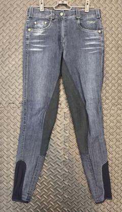 9BAB5E52-2EF4-470F-99F8-