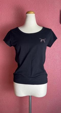 roar - roar Tシャツの通販 by ゆう's shop｜ロアーならラクマ