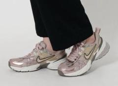 ＜NIKE＞ウィメンズ V2K RUN/スニーカー