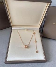 【正規 未使用】BVLGARI ロゴ刻印 黒×金チャーム/ネックレスチェーン BVLGARI - 【正規 未使用】BVLGARI ロゴ刻印パドロックチャーム