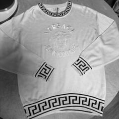 GIANNI VERSACE ベルサーチ　メンズニット　Lサイズ 白　ゴルフ　希少デザイン　人気ハイブランド 2025年最新】ヴェルサーチェ(ヴェルサーチ) メンズ ニット