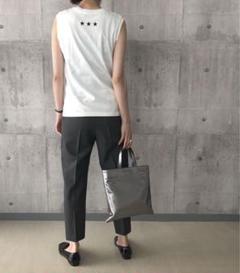 2025年最新】YONFA トップスの人気アイテム - メルカリ