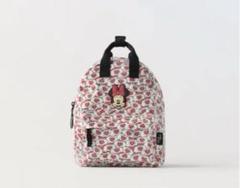 新品未使用ふわふわ　トゥイーティー　tweety 　ZARA リュック＆スリッパ HELLO KITTY AND FRIENDS © ビニールミニバックパック