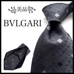 未使用 ブルガリ ネクタイ シルク ロゴ ロゴマニア 総ロゴ セッテピエゲ 赤 美品 ブルガリ ネクタイ シルク ロゴ ブランドロゴ ロゴマニア