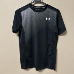 アンダーアーマー　Tシャツ