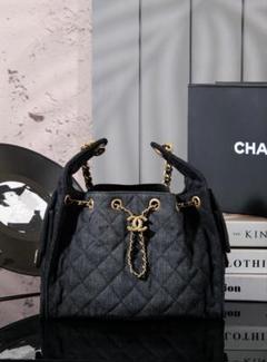 CHANEL ブラック デニム ショルダーバッグのサムネイル