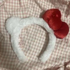 ハローキティ　カチューシャ　ピューロランド